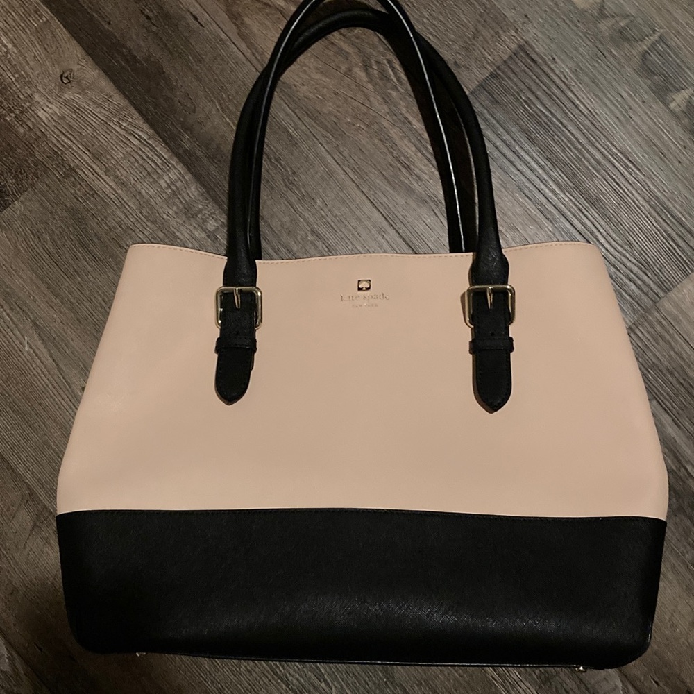 Kate Spade pink and black new no tags